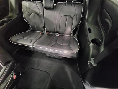 2026 Chrysler Pacifica Limited FWD