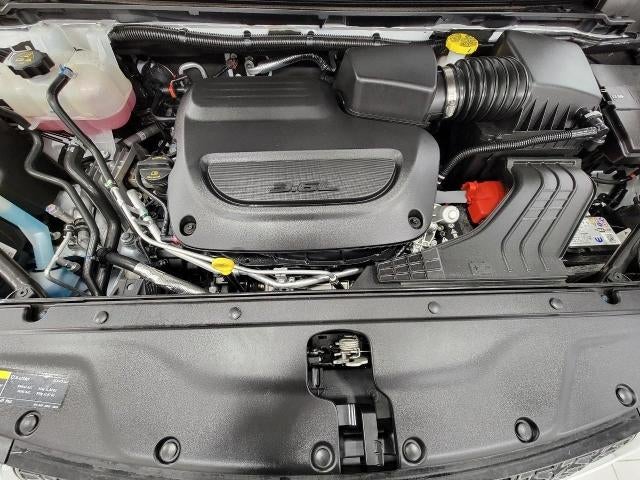 2026 Chrysler Pacifica Limited FWD