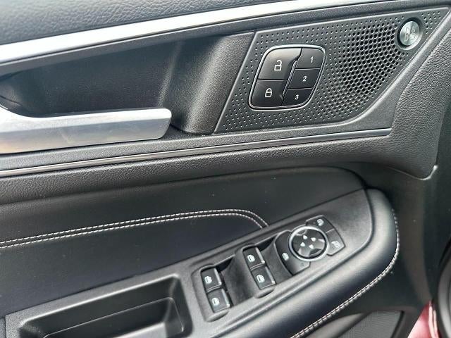 2022 Ford Edge Titanium AWD