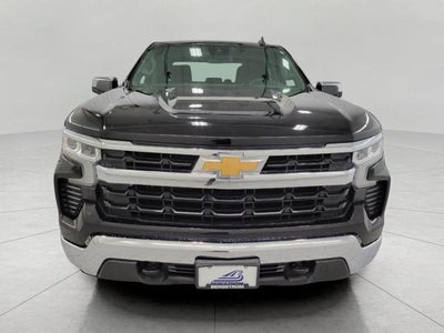 2022 Chevrolet Silverado 1500 4WD Crew Cab 147 LT w/1LT