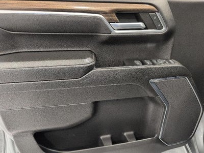 2023 Chevrolet Silverado 1500 4WD Crew Cab 147 RST