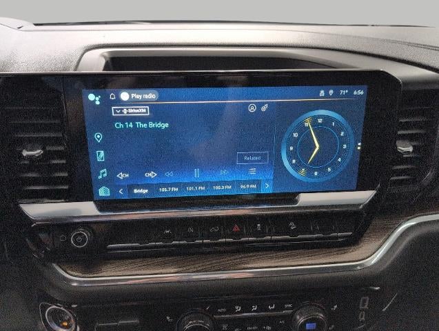 2023 Chevrolet Silverado 1500 4WD Crew Cab 147 RST