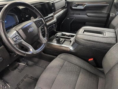 2022 Chevrolet Silverado 1500 4WD Crew Cab 147 RST