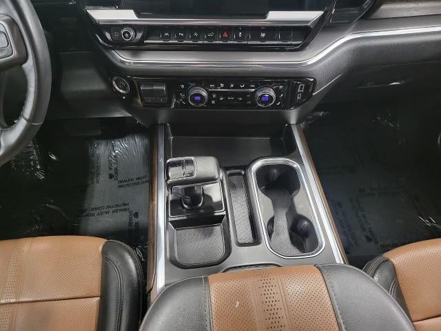 2023 Chevrolet Silverado 1500 4WD Crew Cab 147 High Country