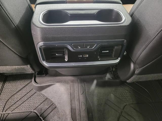 2023 Chevrolet Silverado 1500 4WD Crew Cab 147 High Country