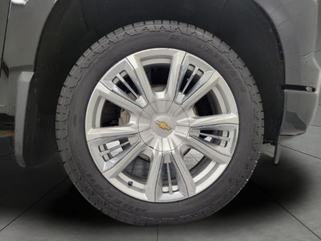 2023 Chevrolet Silverado 1500 4WD Crew Cab 147 High Country