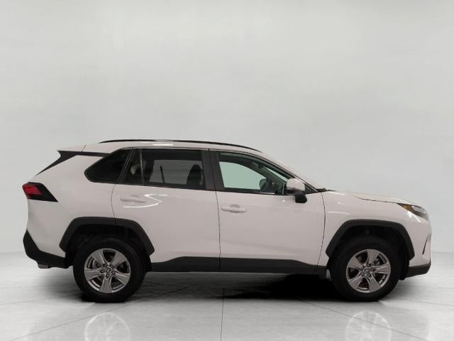 2025 Toyota RAV4 XLE AWD