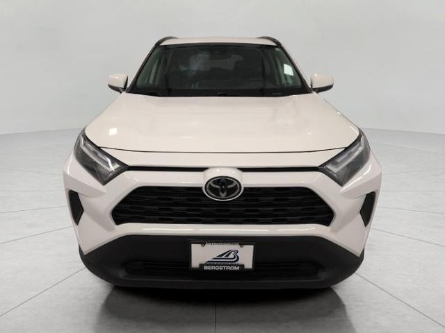 2025 Toyota RAV4 XLE AWD