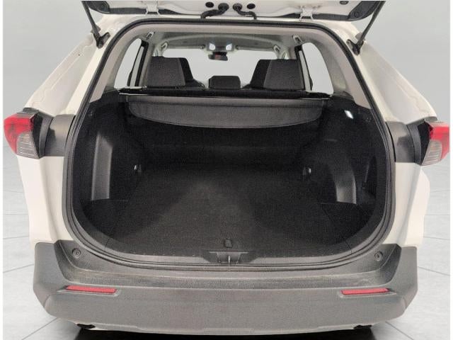 2025 Toyota RAV4 XLE AWD