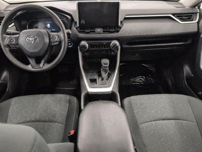 2025 Toyota RAV4 XLE AWD