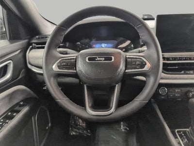 2023 Jeep Compass Latitude Lux 4x4
