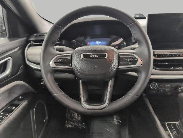 2023 Jeep Compass Latitude Lux 4x4