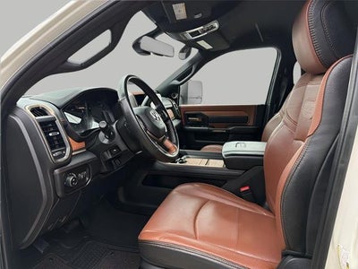 2023 RAM 3500 Longhorn 4x4 Mega Cab 6'4 Box