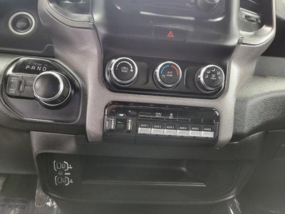 2021 RAM 2500 Tradesman 4x4 Reg Cab 8' Box