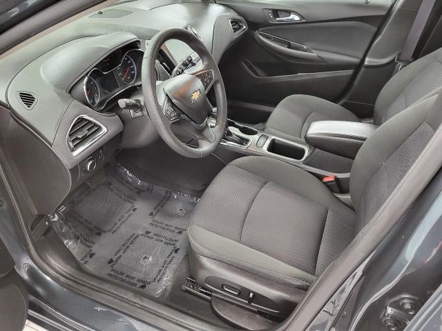 2017 Chevrolet Cruze 4dr HB 1.4L LT w/1SD