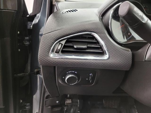 2017 Chevrolet Cruze 4dr HB 1.4L LT w/1SD