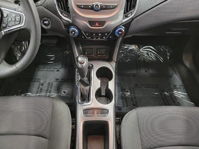 2017 Chevrolet Cruze 4dr HB 1.4L LT w/1SD