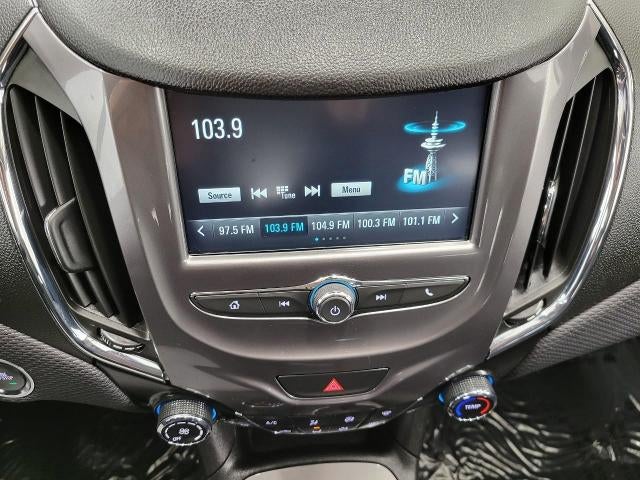 2017 Chevrolet Cruze 4dr HB 1.4L LT w/1SD