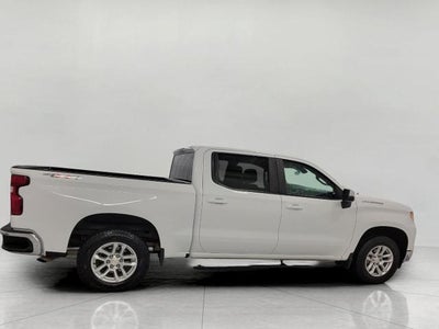 2022 Chevrolet Silverado 1500 4WD Crew Cab 147 LT w/2FL