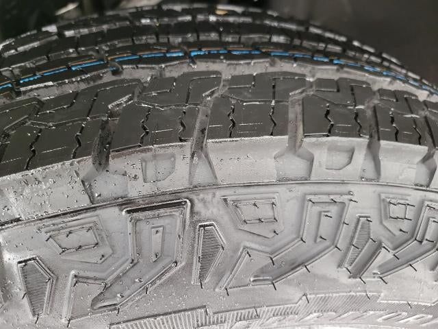 2022 Chevrolet Silverado 1500 4WD Crew Cab 147 LT w/2FL