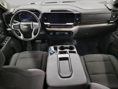 2022 Chevrolet Silverado 1500 4WD Crew Cab 147 LT w/2FL
