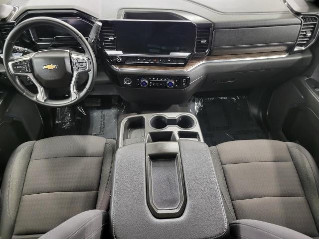 2024 Chevrolet Silverado 1500 4WD Crew Cab 147 LT w/2FL