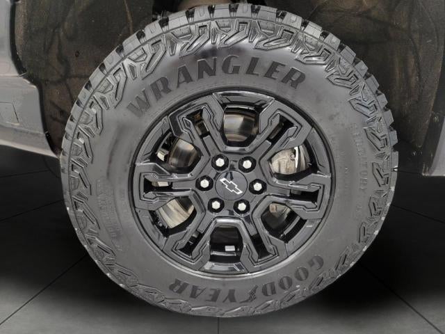 2024 Chevrolet Silverado 1500 4WD Crew Cab 147 ZR2