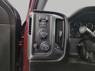 2017 Chevrolet Silverado 1500 4WD Crew Cab 143.5 LT w/1LT