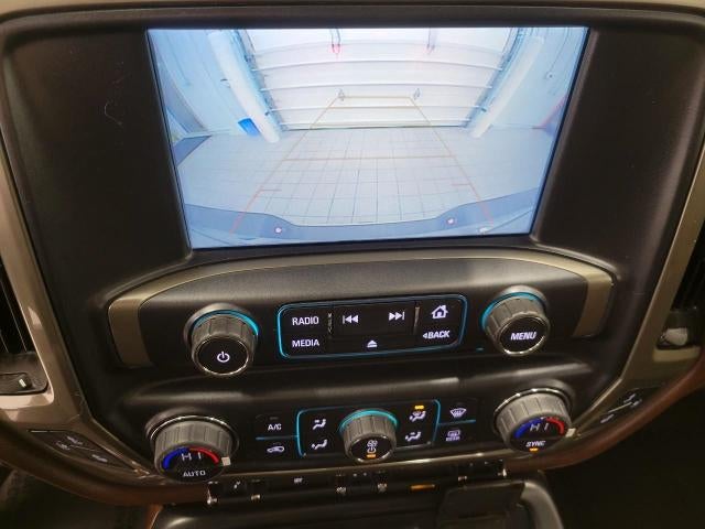 2018 Chevrolet Silverado 1500 4WD Crew Cab 143.5 High Country