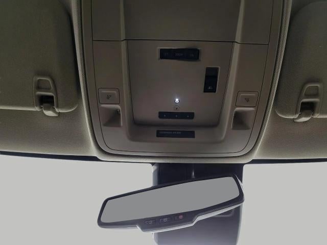 2018 Chevrolet Silverado 1500 4WD Crew Cab 143.5 High Country