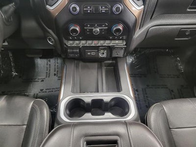 2019 Chevrolet Silverado 1500 4WD Crew Cab 147 High Country