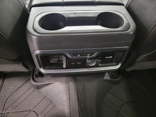 2019 Chevrolet Silverado 1500 4WD Crew Cab 147 High Country