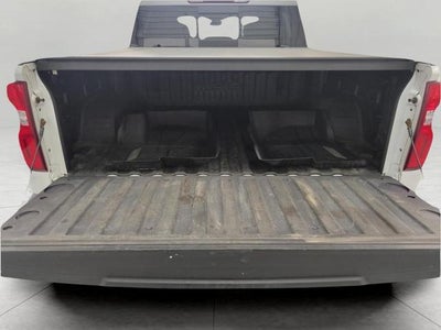 2019 Chevrolet Silverado 1500 4WD Crew Cab 147 High Country