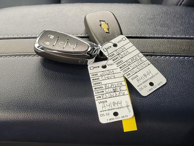 2024 Chevrolet Blazer AWD 4dr RS