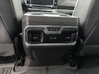 2024 GMC Sierra 1500 4WD Crew Cab 147 SLT