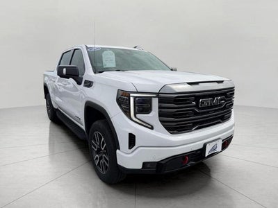 2022 GMC Sierra 1500 4WD Crew Cab 147 AT4