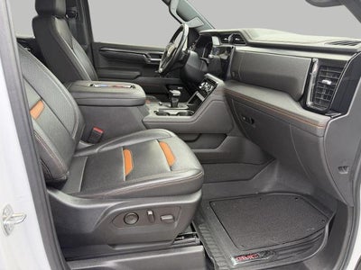 2022 GMC Sierra 1500 4WD Crew Cab 147 AT4