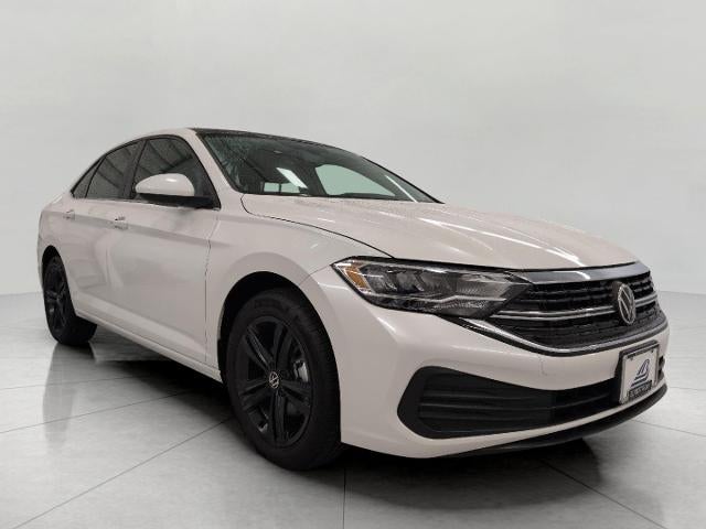 2023 Volkswagen Jetta SE Auto