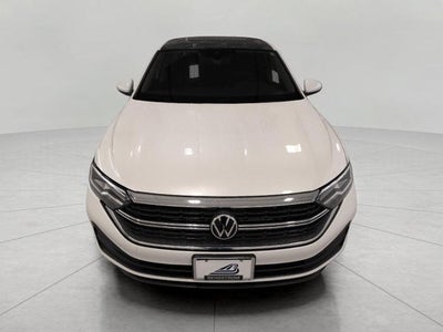 2023 Volkswagen Jetta SE Auto