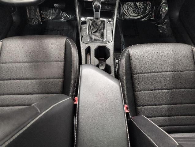 2023 Volkswagen Jetta SE Auto