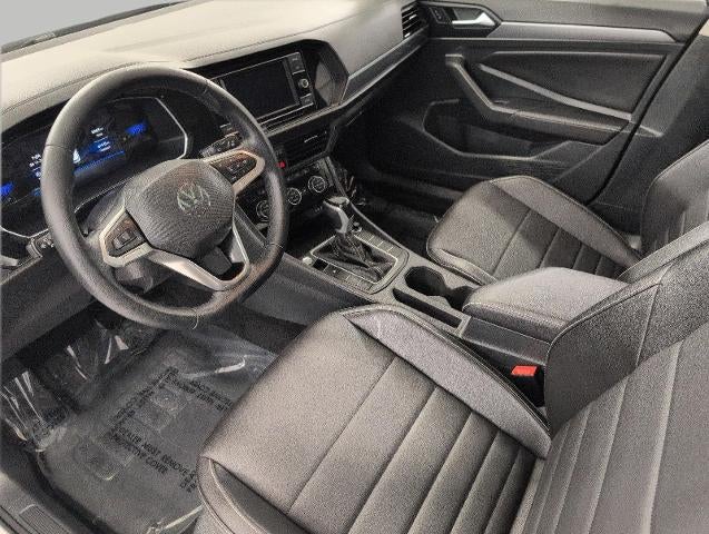 2023 Volkswagen Jetta SE Auto
