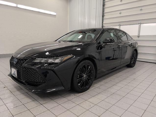 2022 Toyota Avalon Hybrid XSE Nightshade FWD