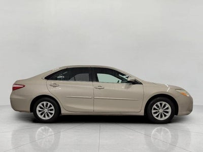 2016 Toyota Camry 4dr Sdn I4 Auto LE