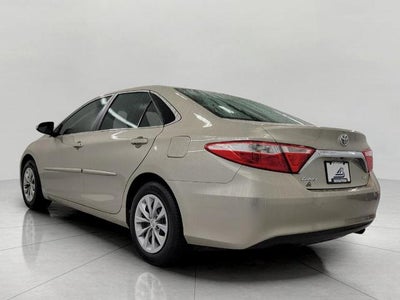 2016 Toyota Camry 4dr Sdn I4 Auto LE