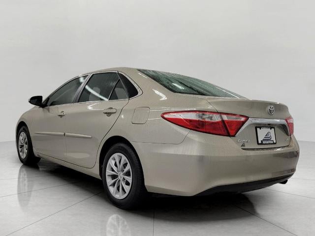 2016 Toyota Camry 4dr Sdn I4 Auto LE