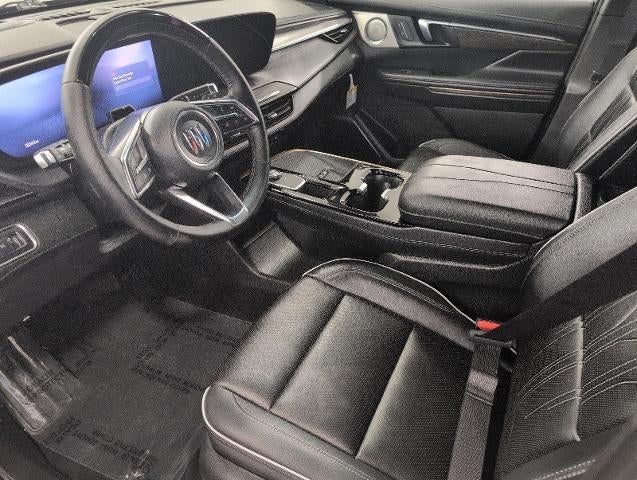 2025 Buick Enclave 4dr Avenir