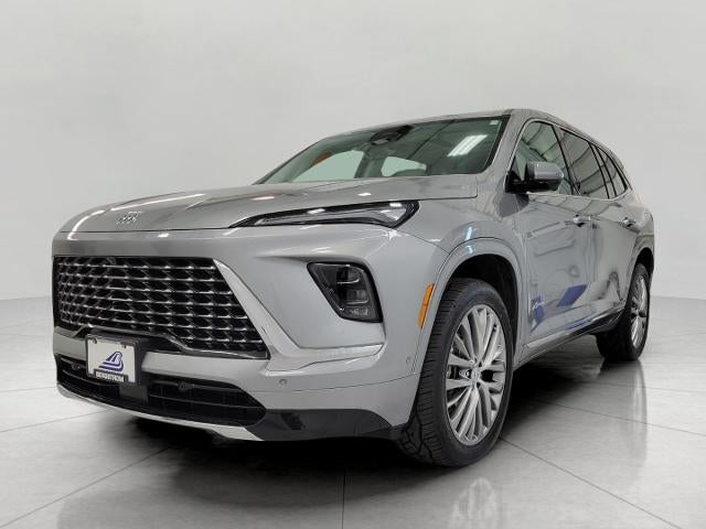2025 Buick Enclave 4dr Avenir