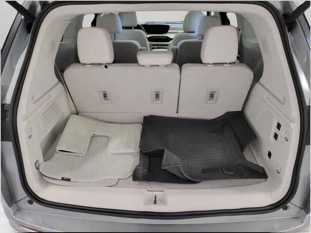 2025 Buick Enclave 4dr Avenir