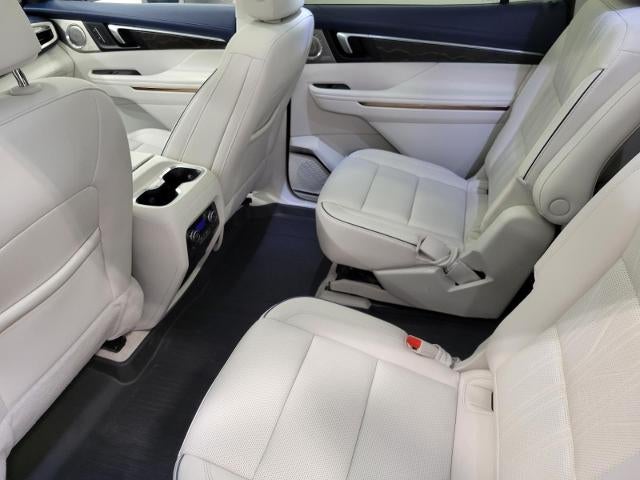 2025 Buick Enclave 4dr Avenir