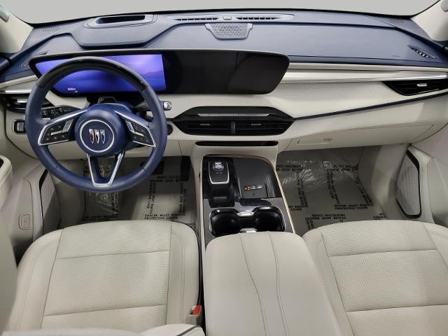 2025 Buick Enclave 4dr Avenir